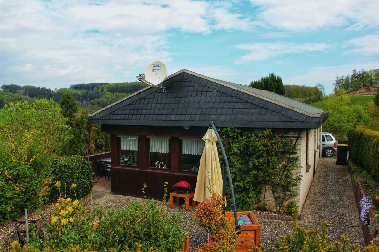 Ferienhaus Bianca Meschede Exterior photo